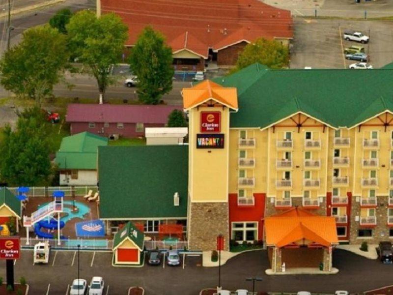 The Walden, Trademark Collection By Wyndham Hotel Pigeon Forge Exterior photo